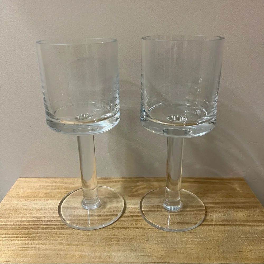 Calvin Klein Bergen Wine Glass Water Goblet Set of 2
